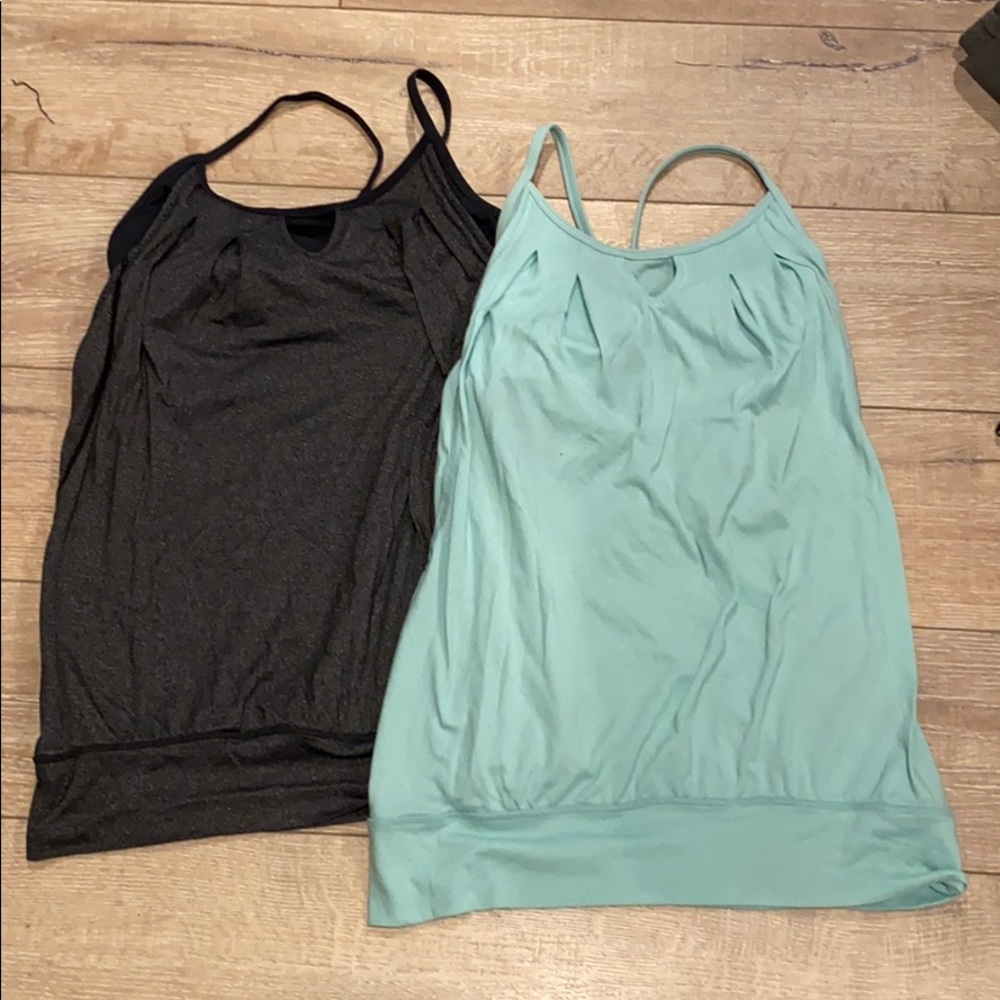 LULULEMON No Limits tanks — Grey and aqua